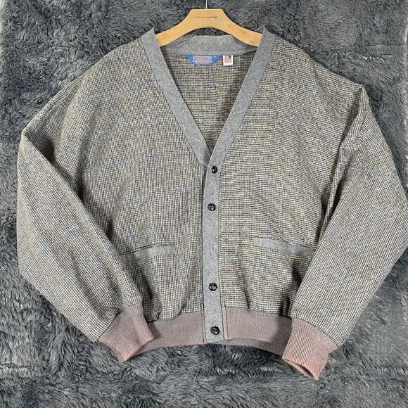 Pendleton Other - Pendleton 100% Virgin Wool Cardigan Sweater Men's XL Gray USA MADE Houndstooth